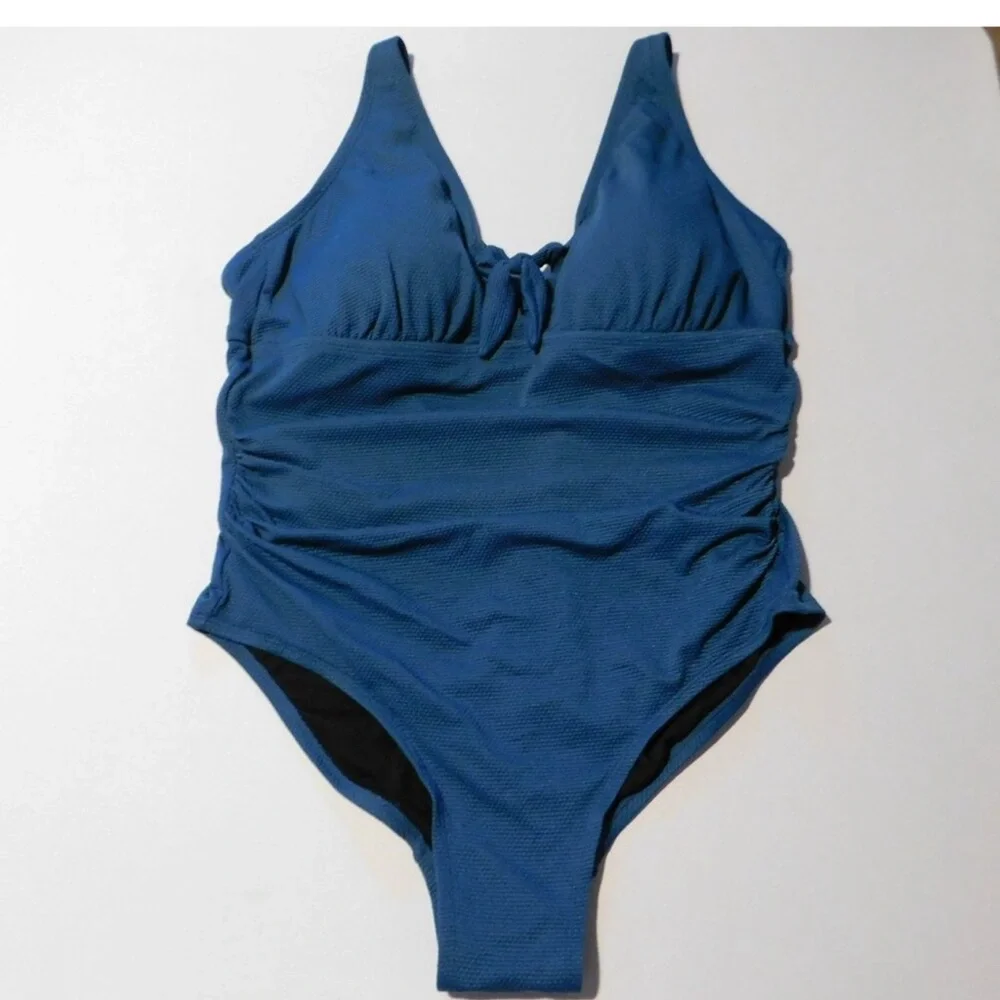 Kona Sol Women's Swimsuit Size 24W Teal Keyhole Back Ruched Center Adj‎ Straps